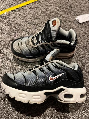 NIKE AIR gympen maat 29,5 origineel zgan beschikbaar voor biedingen