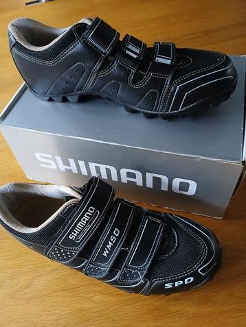 Te koop zwart/ blauw Shimano fietsschoen met SPD, maat 42. beschikbaar voor biedingen