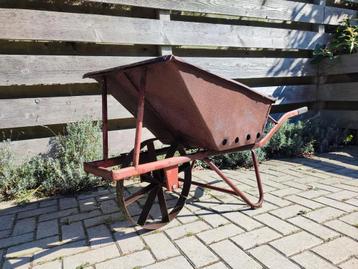 Unieke vuurkorf kruiwagen of bloembak  beschikbaar voor biedingen