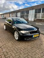BMW 116i – 2010 – Nieuwe APK – AC Schnitzer, Auto's, 1-Serie, 65 €/maand, 1995 cc, Zwart