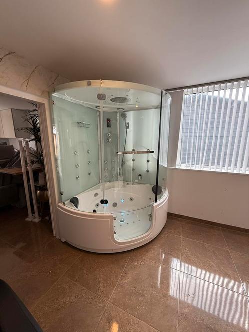 Whirlpool Stoom Combinatie Instapbad Rivera White, Huis en Inrichting, Badkamer | Complete badkamers, Zo goed als nieuw, Ophalen