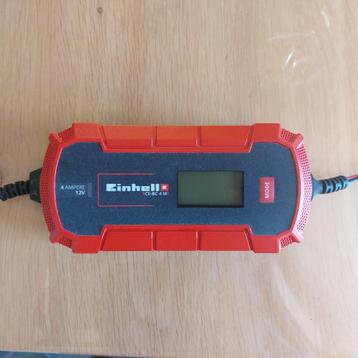 Acculader Einhell 12V beschikbaar voor biedingen