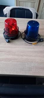 Twee zwaailichten blauw en rood zelf na kijken, Ophalen of Verzenden
