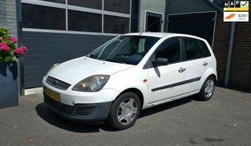 Ford Fiesta 1.4-16V Ambiente beschikbaar voor biedingen