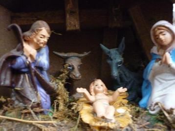 Oud kerststalletje beschikbaar voor biedingen