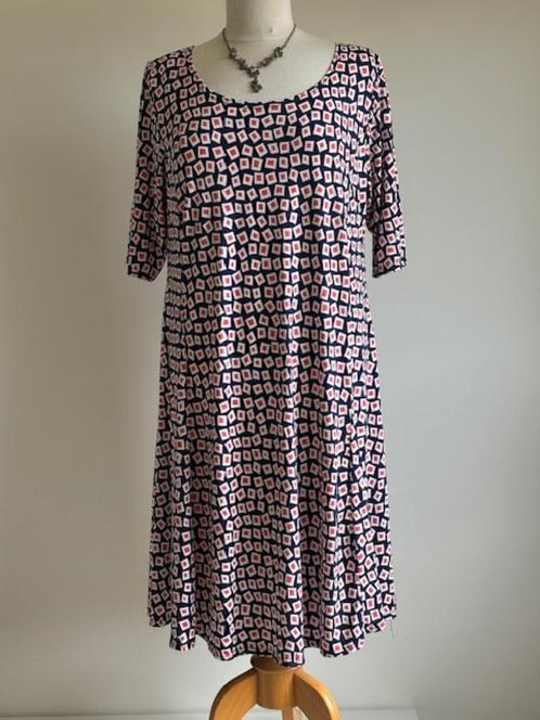 New Jersey jurk als nieuw maat XXXL, Kleding | Dames, Jurken, Zo goed als nieuw, Maat 46/48 (XL) of groter, Overige kleuren, Onder de knie