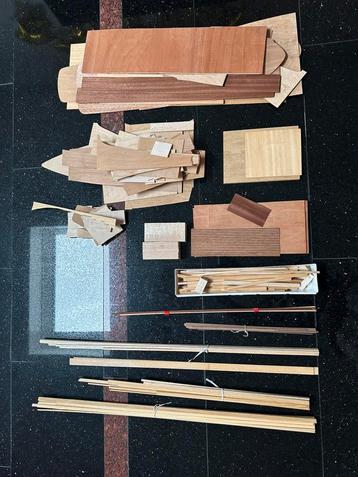 Modelbouw hout diverse soorten en maten beschikbaar voor biedingen