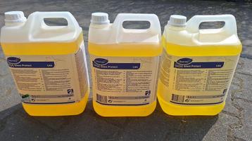 3 kannen Diversey Glass Protect Glazen wasmiddel 5 ltr beschikbaar voor biedingen