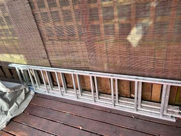 Aluminium ladder 3-delig, 6+ meter beschikbaar voor biedingen