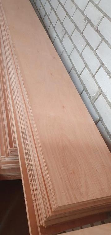 Hardhout multiplex 15 mm beschikbaar voor biedingen