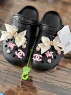 Nieuwe crocs maat 39/40 met jibbits, Ophalen of Verzenden, Zo goed als nieuw, Jongetje of Meisje, Schoentjes
