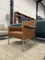 Design on Stock Limec Fauteuil leer Design stoel bruin, Huis en Inrichting, Fauteuils, Design on Stock, Ophalen of Verzenden, Zo goed als nieuw