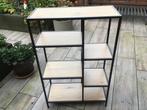 Stijlvolle open stellingkast van hout en metaal, Ophalen, Zo goed als nieuw