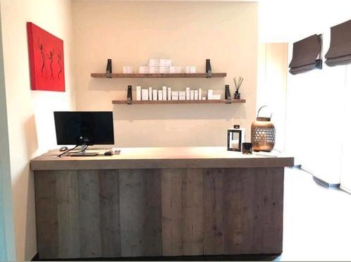 Steigerhouten balie toonbank van gebruikt steigerhout
indust, Huis en Inrichting, Woonaccessoires | Overige, Ophalen of Verzenden