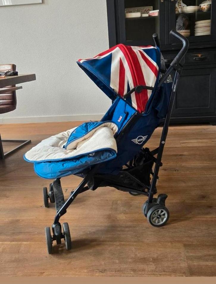 Easywalker Mini Buggy met voetenzak en regenhoes, Kinderen en Baby's, Buggy's, Gebruikt, Overige merken, Regenhoes, Voetenzak