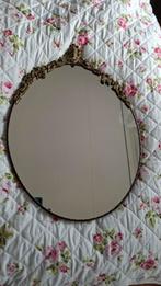Prachtige ovale spiegel met geschulpte rand. Brocante., Antiek en Kunst, Ophalen, Ovaal, Minder dan 50 cm, Minder dan 100 cm