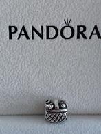 (767) Pandora bedel picknickmand  zilver, Pandora, Ophalen of Verzenden, Zo goed als nieuw, 1 bedel