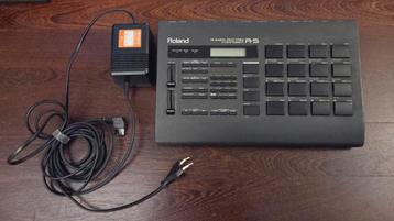 Roland R5 Human Rhythm Composer + Originele adapter  beschikbaar voor biedingen