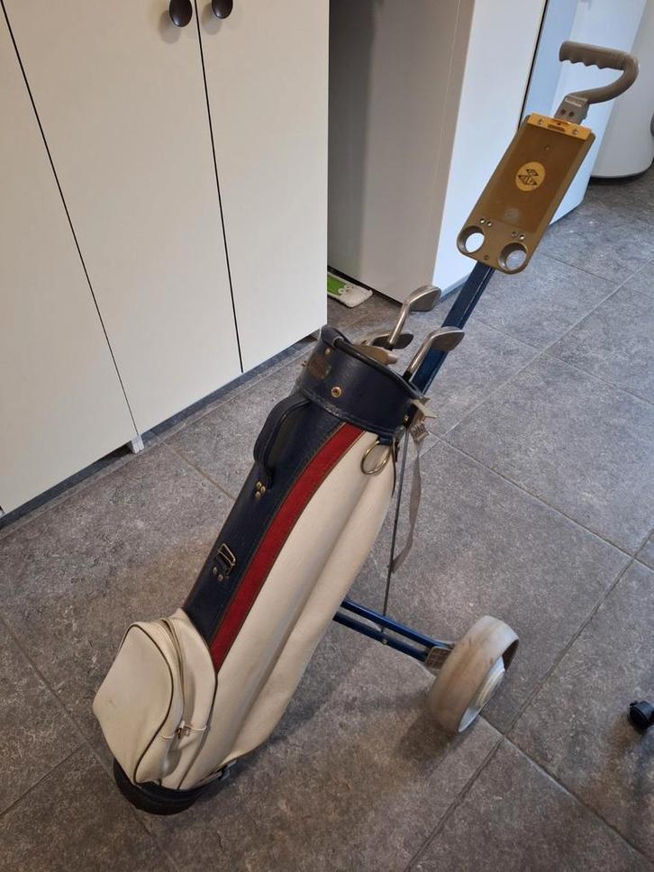 Golfkar met Clubs en Ballen, Sport en Fitness, Golf, Ophalen of Verzenden
