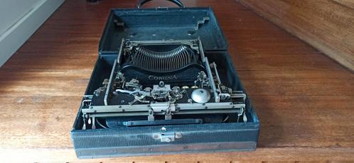 Reis typemachine Antiek, Antiek en Kunst, Antiek | Kantoor en Zakelijk, Ophalen of Verzenden