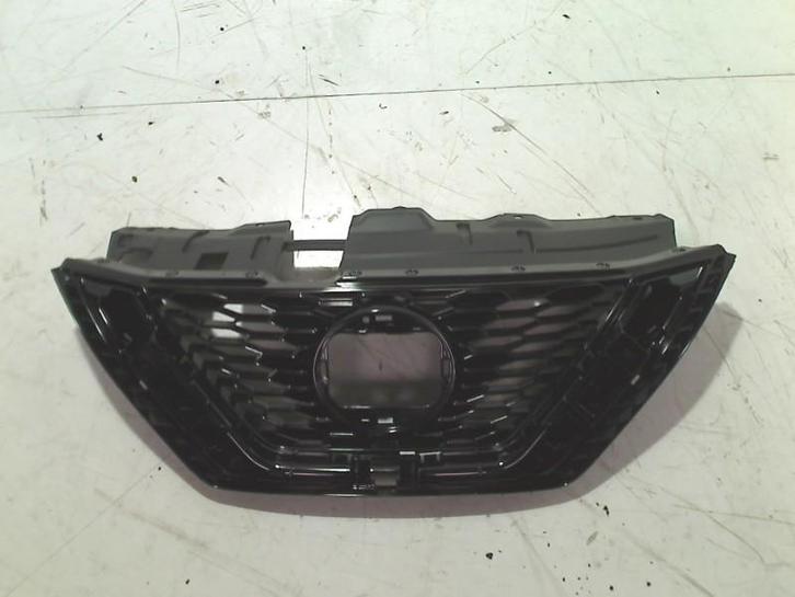 GRILLE Nissan Qashqai (J11) (01-2013/-) (DS0741903), Auto-onderdelen, Carrosserie en Plaatwerk, Nissan, Gebruikt