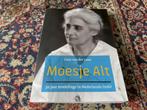 Moesje Alt 50 Jaar Zendelinge in Nederlands Indië., 20e eeuw of later, Ophalen of Verzenden, Cees van der Laan, Zo goed als nieuw
