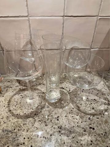 Schott Zwiesel glazen zo goed als nieuw bier/gin tonic/wijn beschikbaar voor biedingen