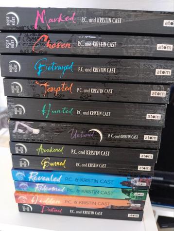 House of Night, compleet, Engelstalig, 12 boeken beschikbaar voor biedingen