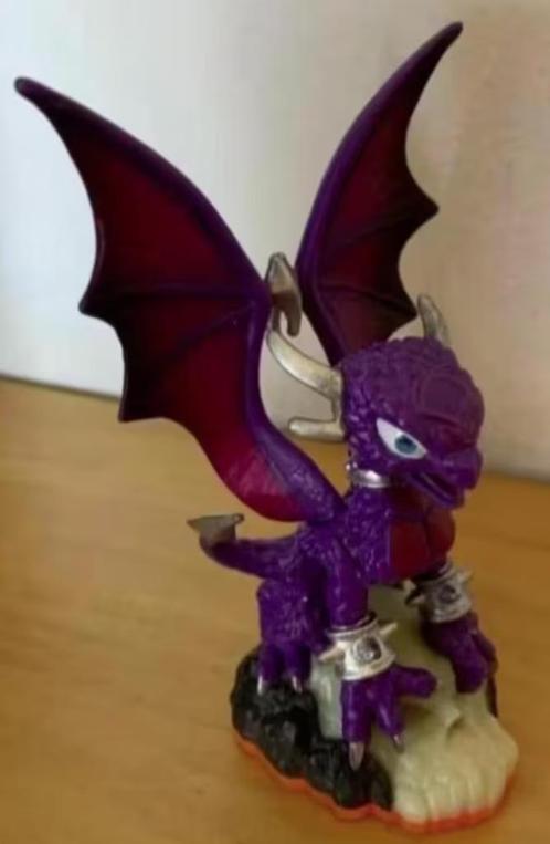 Skylanders Giants poppetje Cynder; oranje onderkant; draakje, Verzamelen, Poppetjes en Figuurtjes, Zo goed als nieuw, Ophalen of Verzenden