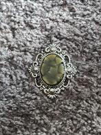 Nieuw Zilverkleur kettinghanger met steen Groen, Ophalen of Verzenden, Nieuw, Groen, Overige materialen