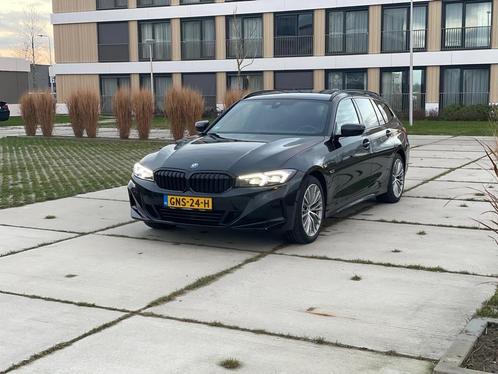 BMW 3-Serie 320e 12-2022 FACE LIFT METALIC, Auto's, BMW, Particulier, 3-Serie, Hybride Elektrisch/Benzine, Plug-in hybride, Stationwagon