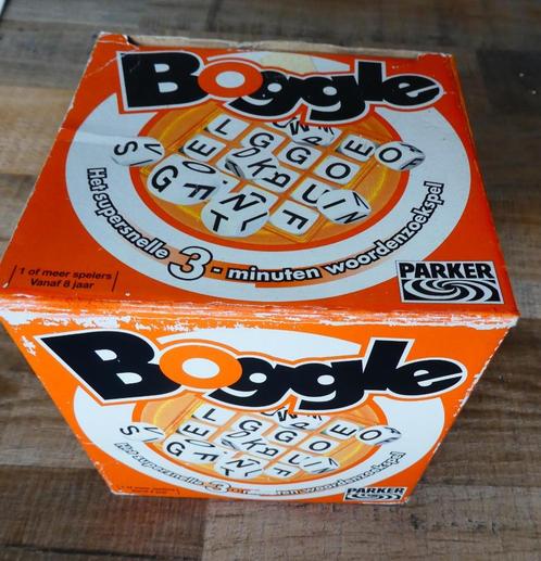 Boggle Parker vanaf 8 jaar., Hobby en Vrije tijd, Gezelschapsspellen | Bordspellen, Zo goed als nieuw, Een of twee spelers, Drie of vier spelers