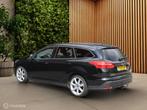 Ford Focus Wagon 1.0 Titanium Edition|125Pk|Trekhaak|Navi, Auto's, Ford, Gebruikt, Euro 6, Zwart, Handgeschakeld