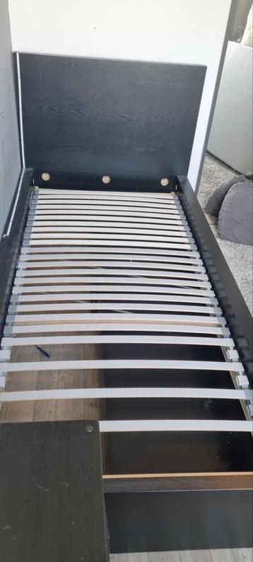 Ikea bed + 2 lades