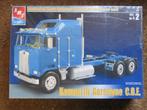 Bouwdoos Kenworth Aerodyne COE AMT, Hobby en Vrije tijd, Overige merken, Groter dan 1:32, Nieuw, Ophalen of Verzenden