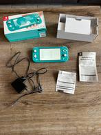 Nintendo switch lite || lichtblauw || compleet, Spelcomputers en Games, Spelcomputers | Nintendo Switch Lite, Ophalen, Turquoise