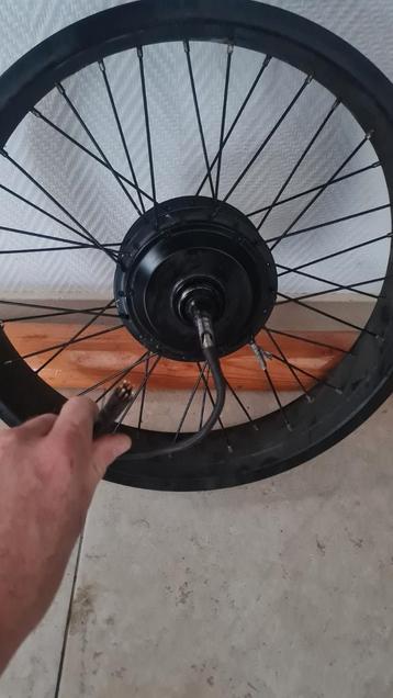 Fatbike ouxi v8 - motor  beschikbaar voor biedingen