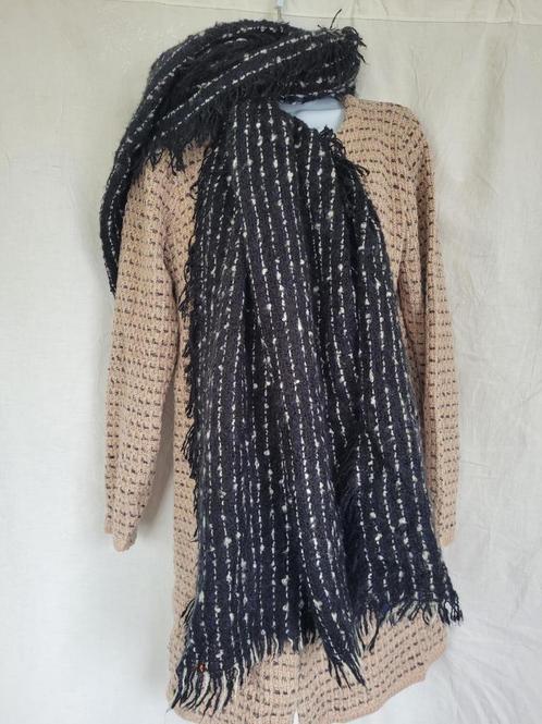 Mooie zwart-wit-blauwe sjaal 75x190 merk Zara, Kleding | Dames, Mutsen, Sjaals en Handschoenen, Zo goed als nieuw, Sjaal, Ophalen of Verzenden