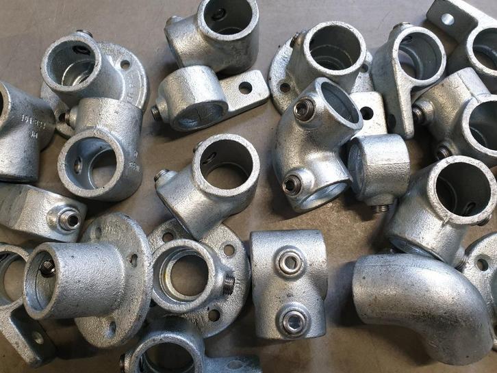 Steigerbuis koppelingen / buiskoppeling T-stuk NIEUW, Doe-het-zelf en Verbouw, IJzerwaren en Bevestigingsmiddelen, Nieuw, Overige typen