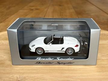 Teab: Porsche Boxster Spyder 987 wit 1:43 dealer Minichamps beschikbaar voor biedingen