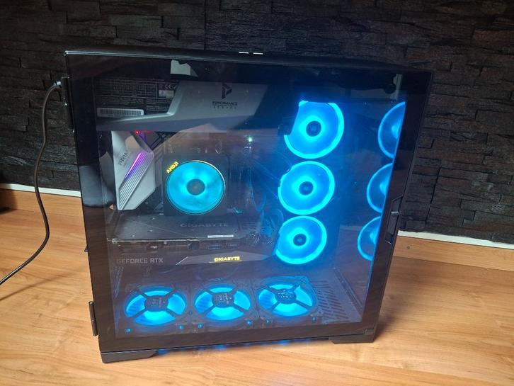 Betaalbare Game PC van top kwaliteit, Computers en Software, Desktop Pc's, Zo goed als nieuw, 4 Ghz of meer, HDD, SSD, 16 GB, Met videokaart
