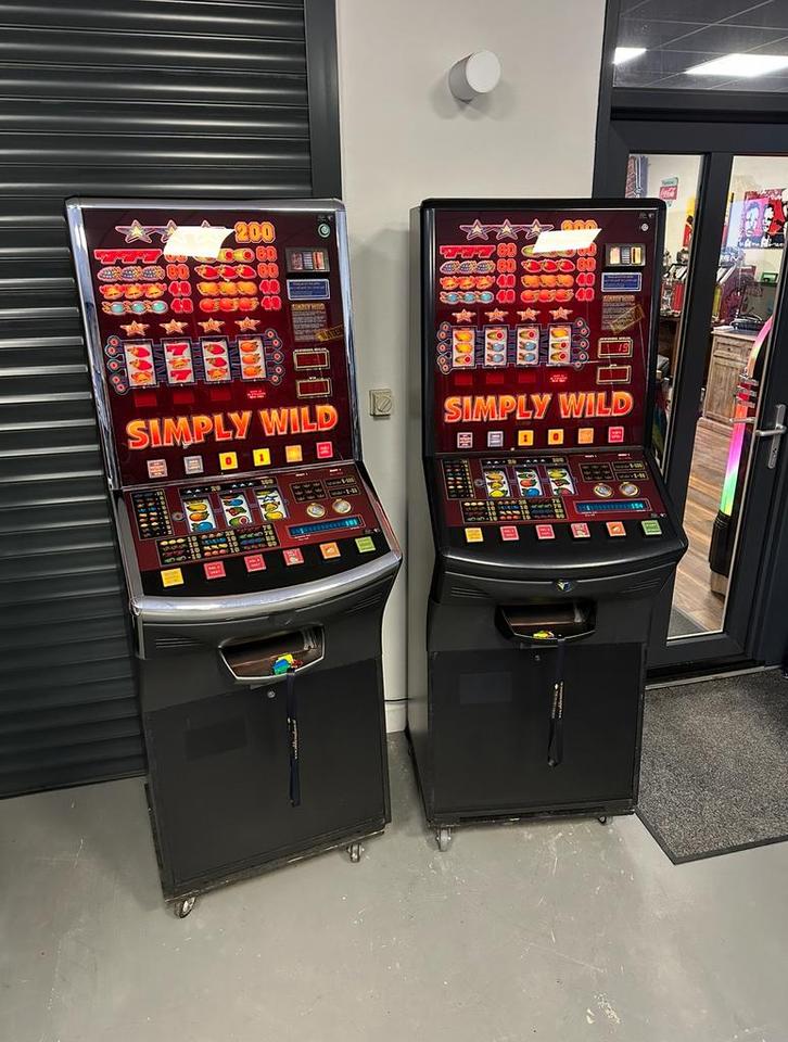 Prachtige gokkast Simply Wild, Verzamelen, Automaten | Gokkasten en Fruitautomaten, Zo goed als nieuw, Euro, Met sleutels, Ophalen