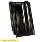 € 14,95 per m2  Gebakken dakpannen FD 10 zwart mat verglaasd, Doe-het-zelf en Verbouw, Dakpannen en Dakbedekking, Niet ingevuld