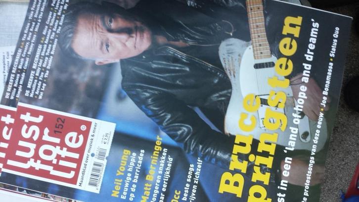 10 muziekbladen zappa rolling stones bruce bowie deep purple, Boeken, Muziek, Zo goed als nieuw, Artiest, Ophalen