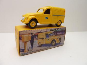 Citroen 2 CV Fourgonnette  ''  Franse Post ''  Dinky Atlas beschikbaar voor biedingen