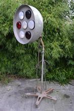 Originele industriële lamp, ongerestaureerd BLOSSOM BROCANTE, Ophalen