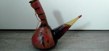Zeer decoratieve fles 1912 Moscatel met dop beschikbaar voor biedingen