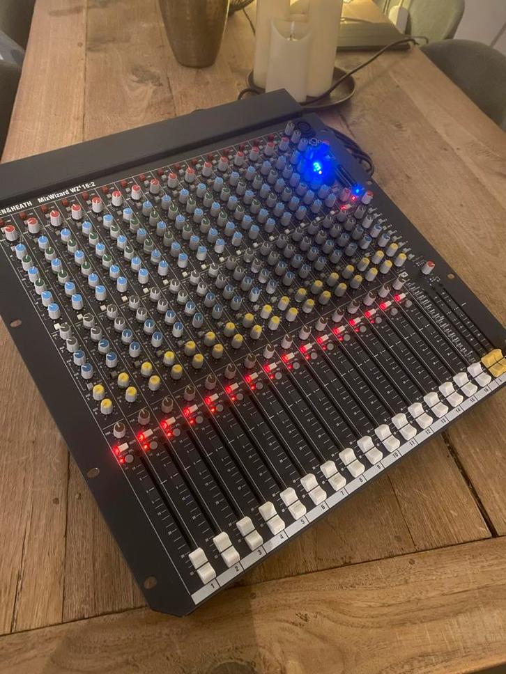 Allen & Heath WZ4 16:2 Mixer - Uit Showroom!, Muziek en Instrumenten, Mengpanelen, Zo goed als nieuw, 10 tot 20 kanalen, Microfooningang