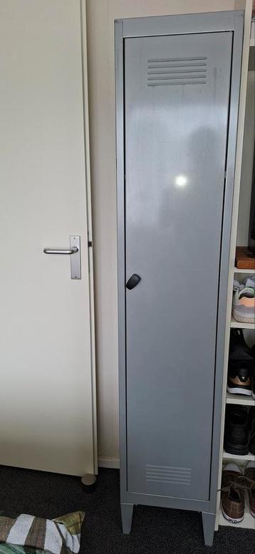 Lockertje  beschikbaar voor biedingen