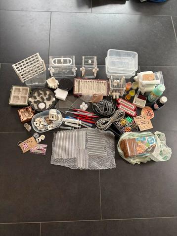 Mieren spullen beschikbaar voor biedingen